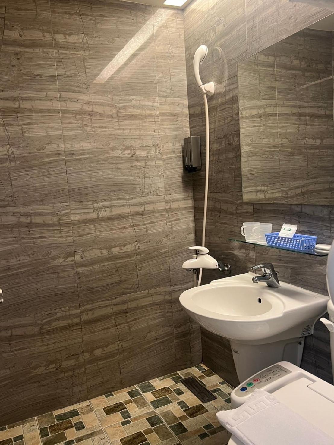 Ya Dou Hotel Taipei Eksteriør bilde