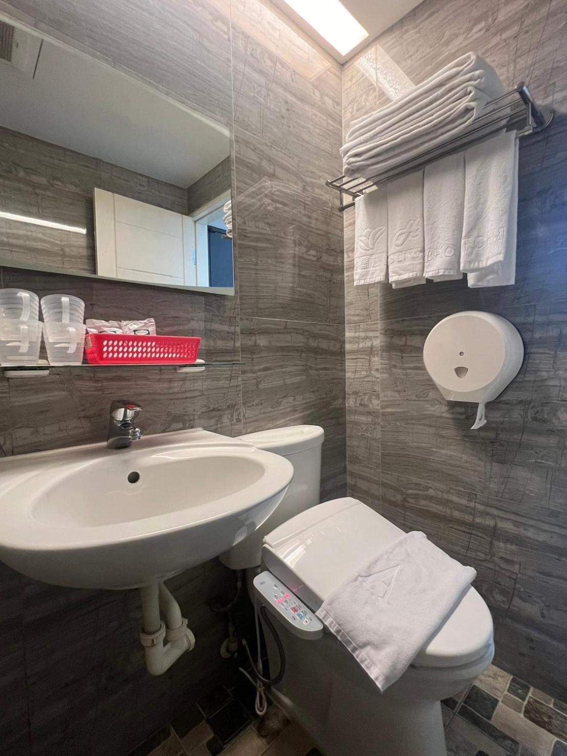 Ya Dou Hotel Taipei Eksteriør bilde